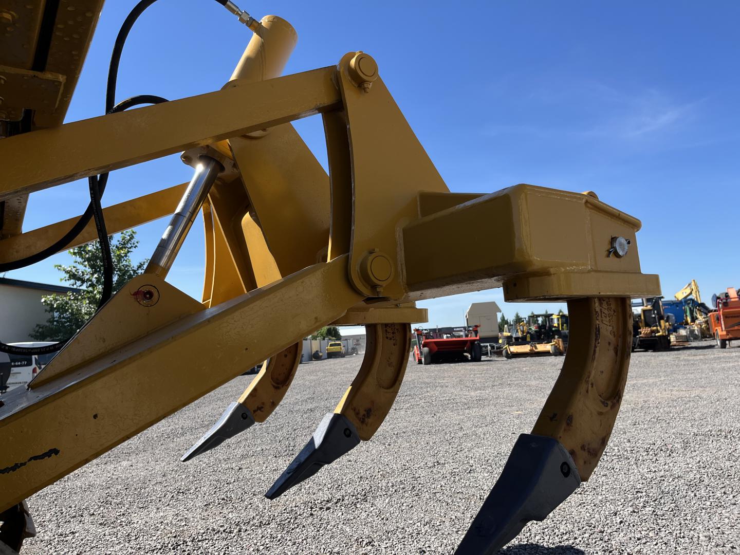 ./imagenes/INVOICE/2019/16239/BULLDOZER D6N (8).JPG